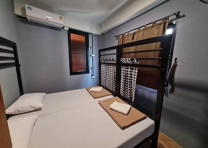 Hostal Arun Old Town Bangkok