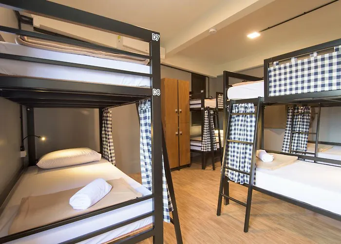 Hostal Arun Old Town